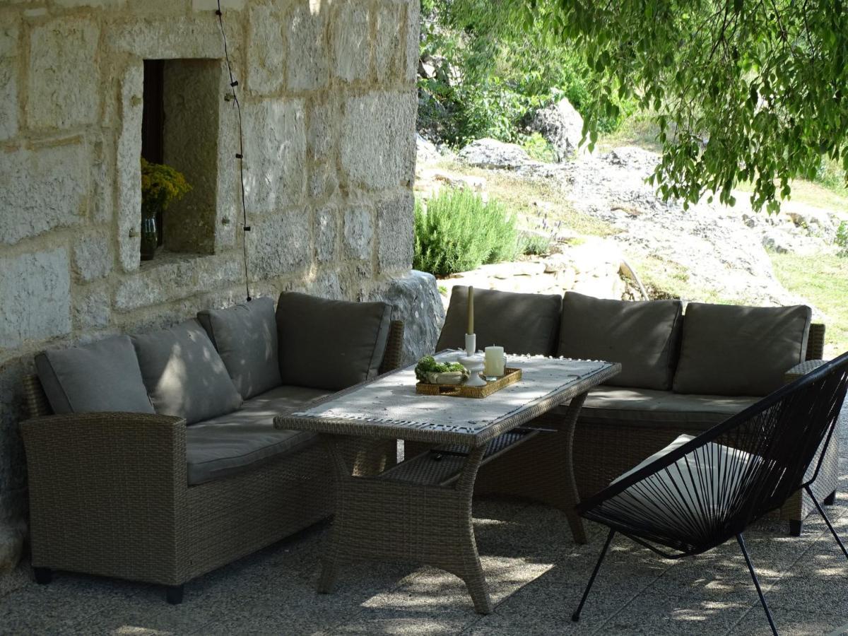 Holiday Home Mimara Korusce Buitenkant foto